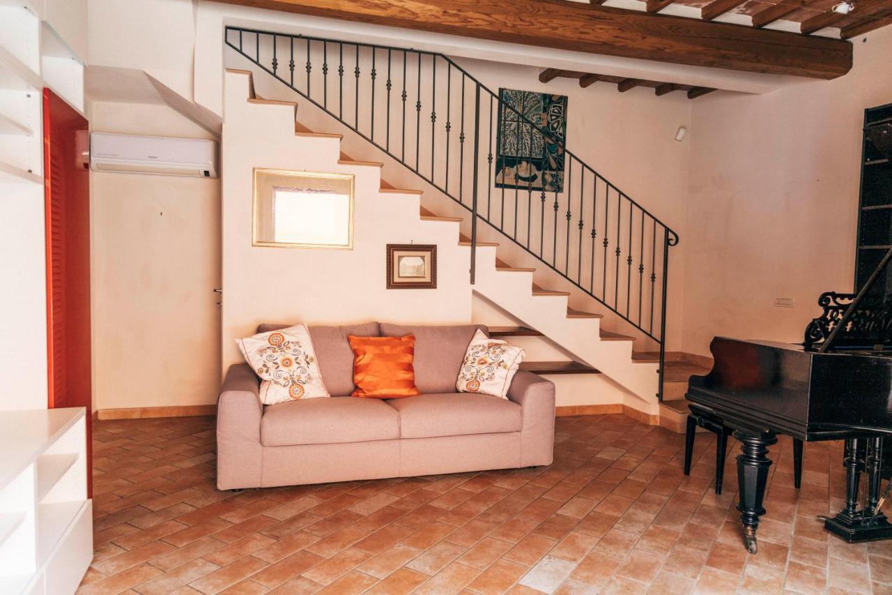 Tenuta San Giovanni Lucca - Borgo Del Locumone Экстерьер фото