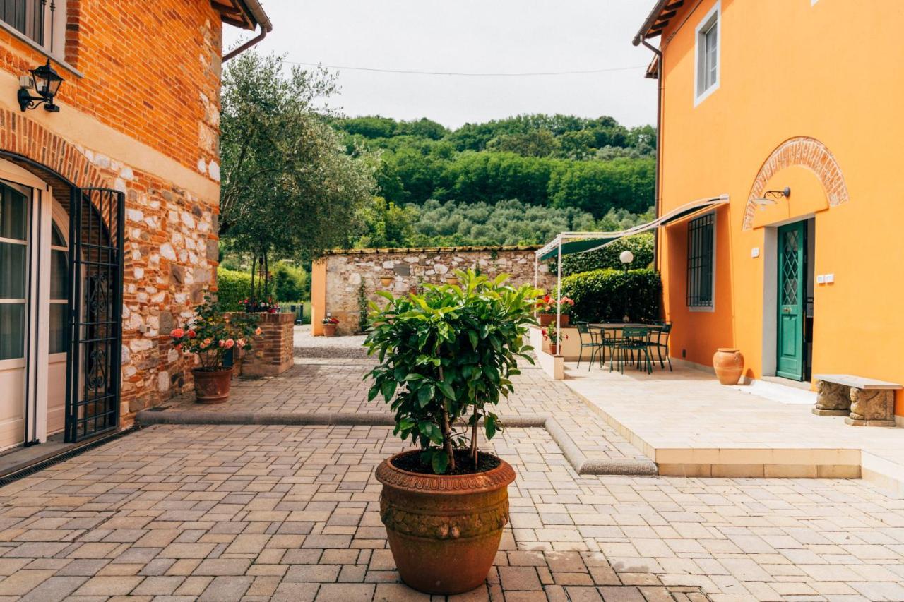 Tenuta San Giovanni Lucca - Borgo Del Locumone Экстерьер фото